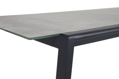 Lyra dining table Black Brafab